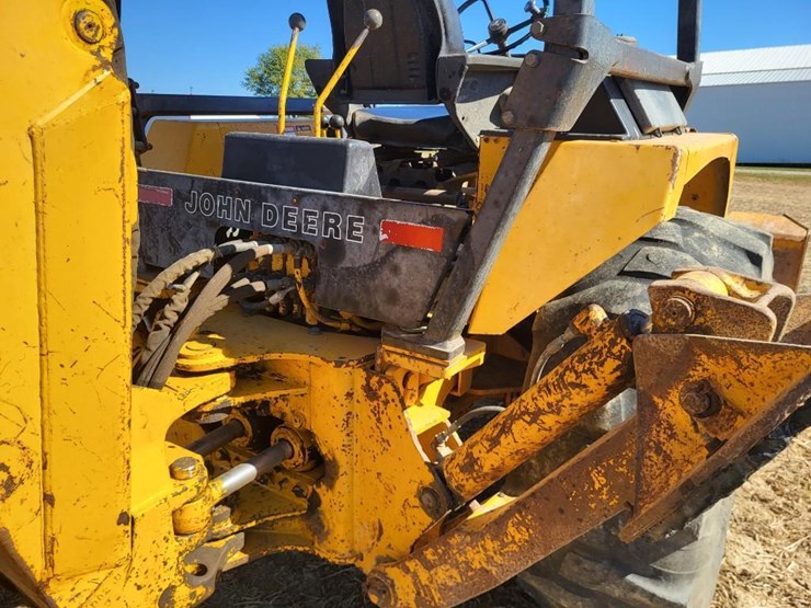 deere-310c-image-43