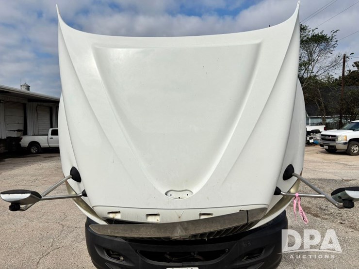 2010-international-prostar-image-56