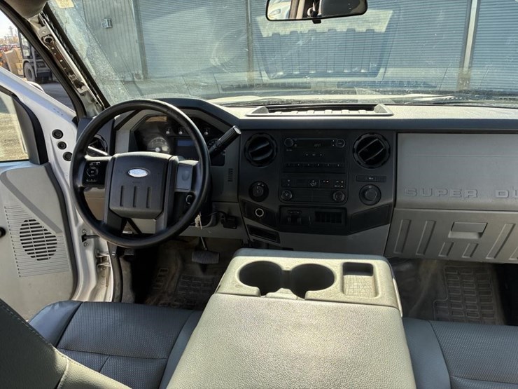 2013-ford-f250-image-9