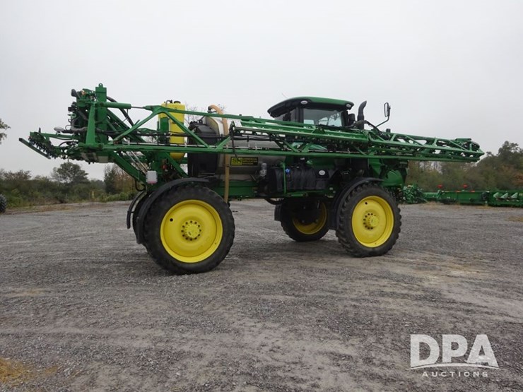 2021-john-deere-r4038-image-10