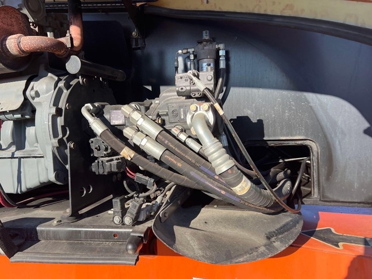 2008-jlg-800aj-image-16