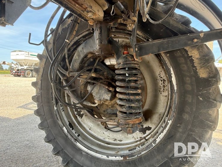 2009-case-ih-patriot-3330-image-16