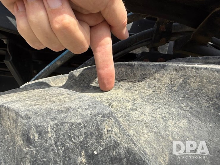 2009-case-ih-patriot-3330-image-10