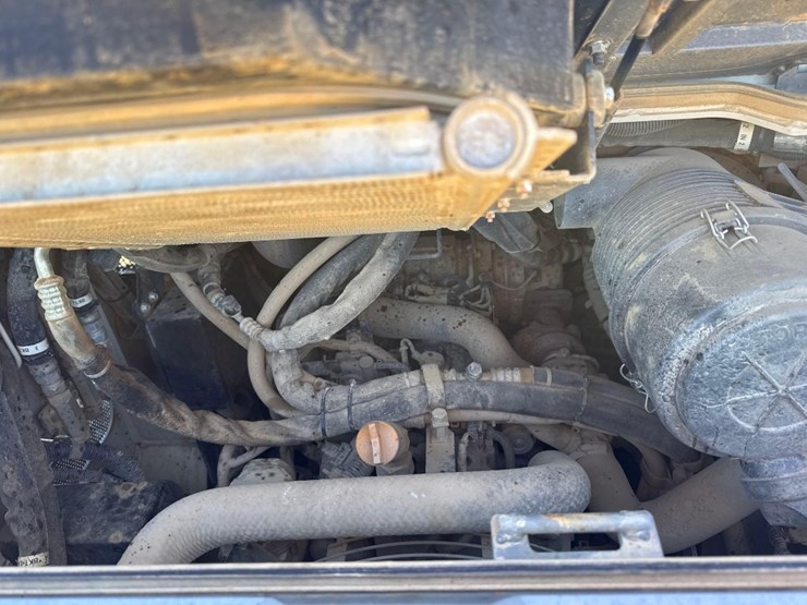 takeuchi-tl10v2-image-13