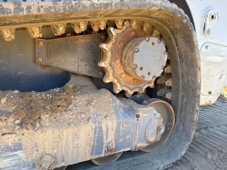 takeuchi-tl10v2-image-11