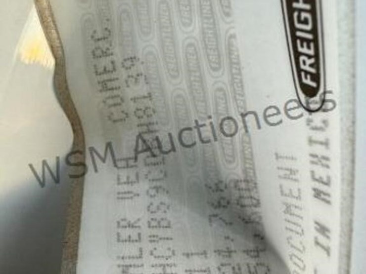 2012-freightliner-m2-106-image-46