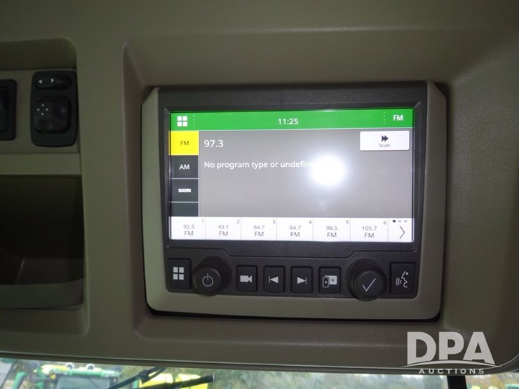 2022-john-deere-410r-image-153