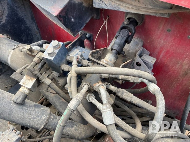 case-ih-181mt-image-77