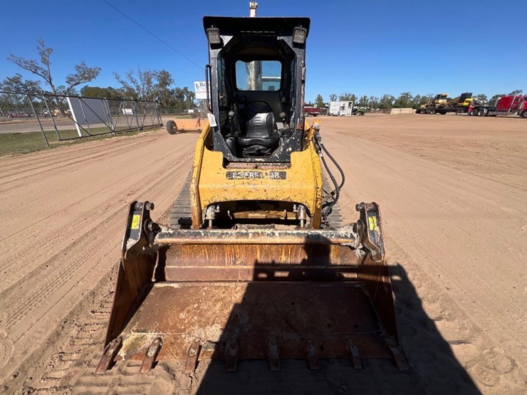 caterpillar-247b3-image-7