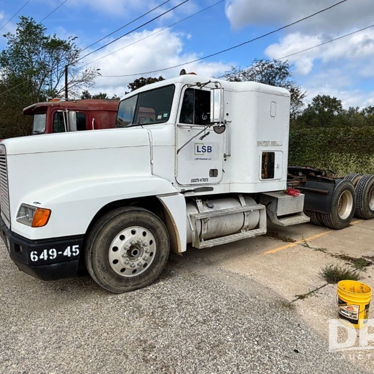 1994 FREIGHTLINER FLD120