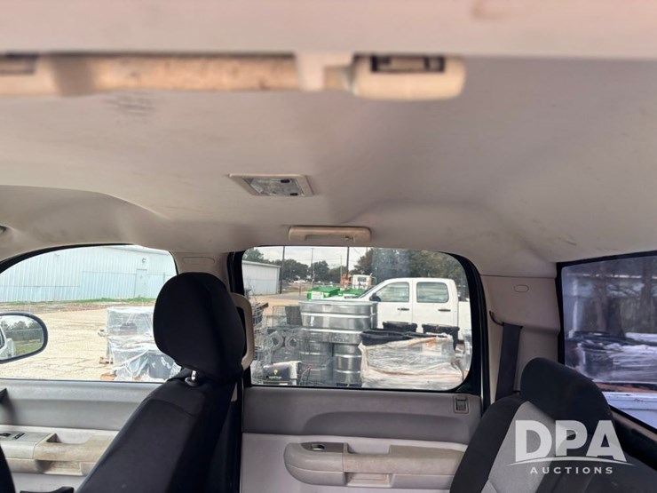 2009-chevrolet-silverado-2500hd-image-72