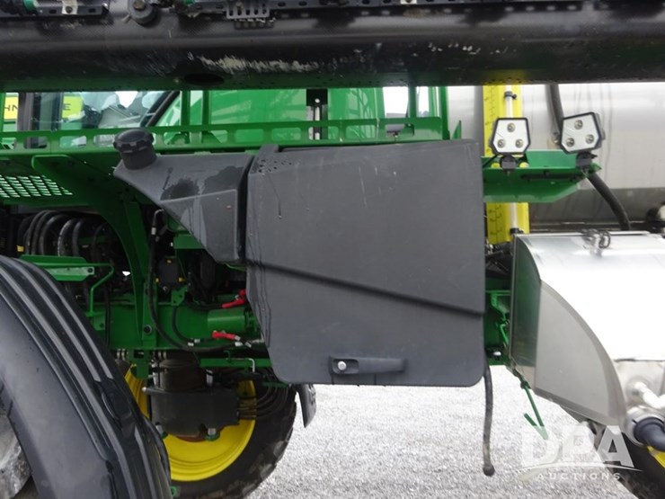 2024-john-deere-412r-image-112