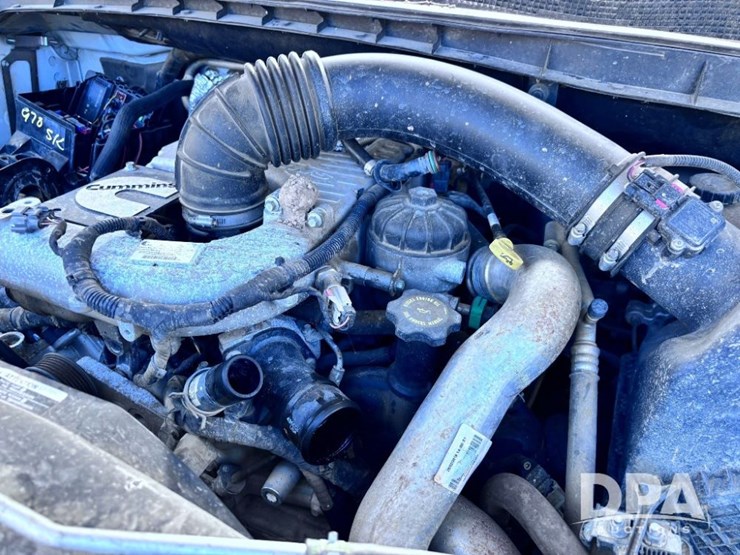 2018-nissan-titan-image-18