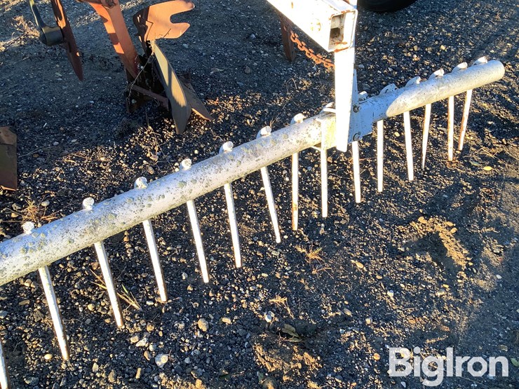 international-720-image-15