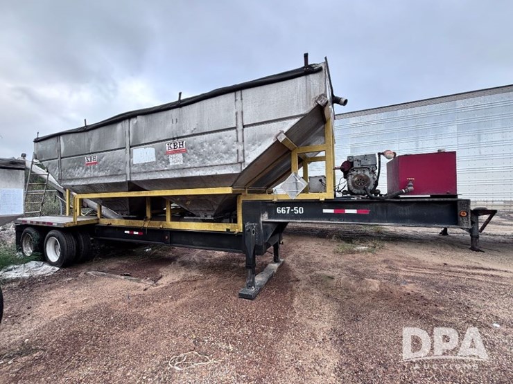 2004-magnolia-trailer-image-5