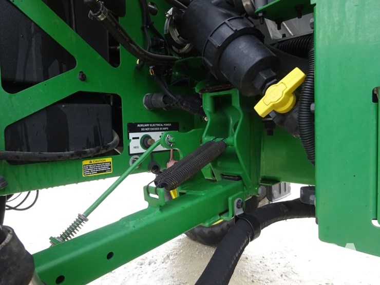2021-john-deere-r4045-image-101