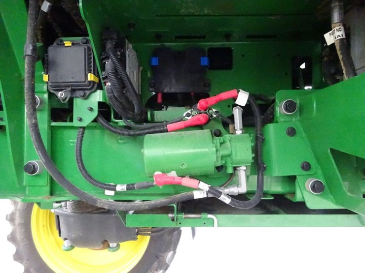 2024-john-deere-412r-image-113