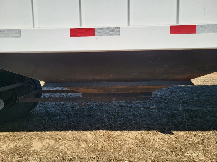 2021-lime-city-equipment-steel-tandem-axle-semi-hopper-trailer---one-owner-image-47