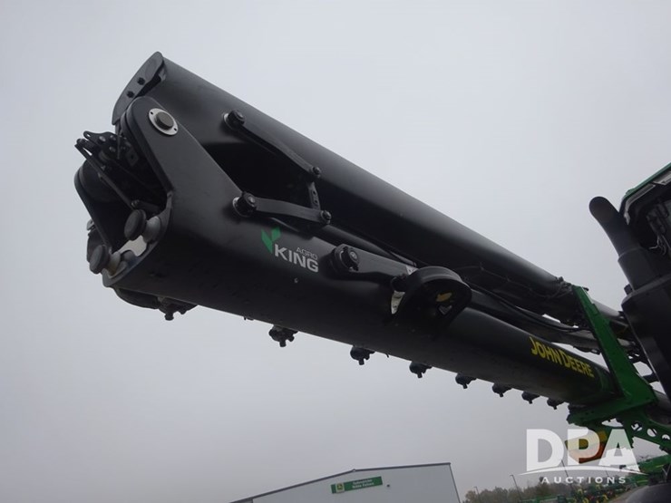 2024-john-deere-412r-image-91