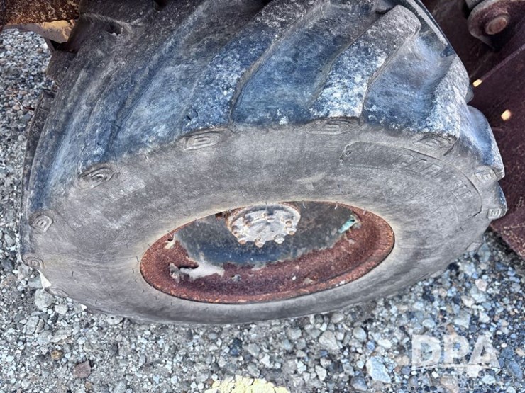 1996-swinger-240-image-37