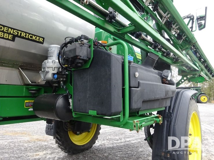 2022-john-deere-410r-image-98