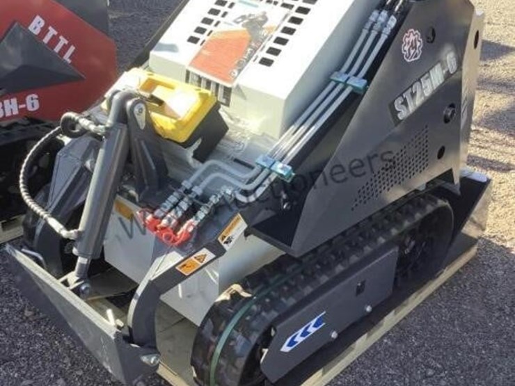 2025-battler-st25m-6-stand-up-skid-steer-image-2