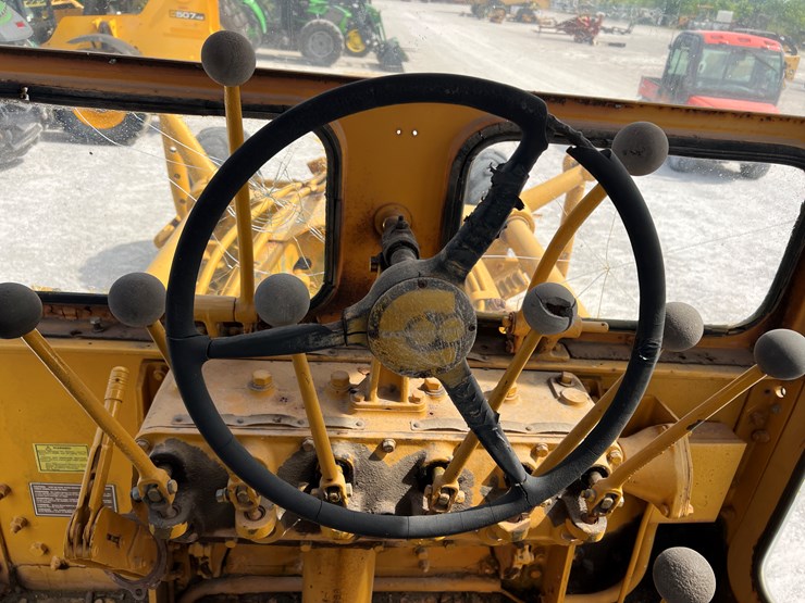 caterpillar-12e-image-16