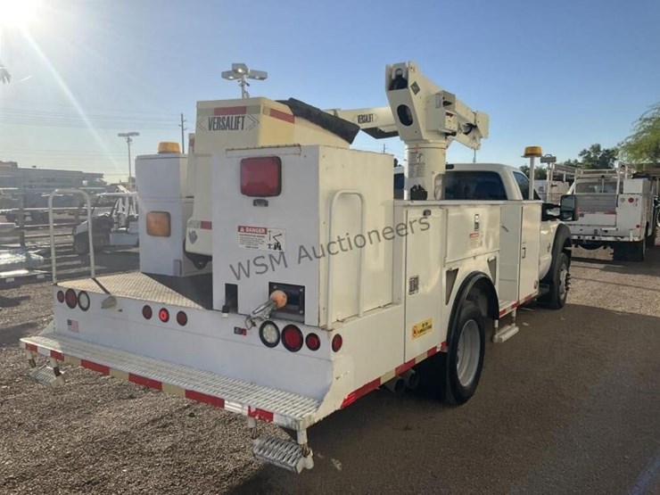 2015-ford-f550-image-5