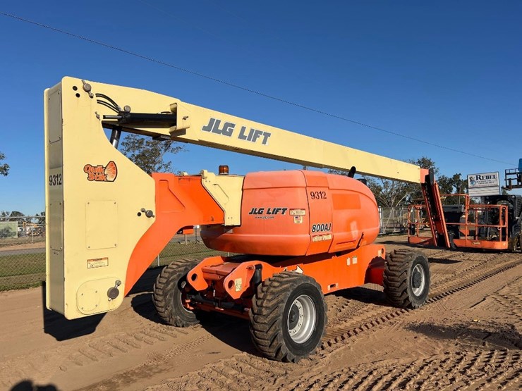 2008-jlg-800aj-image-8