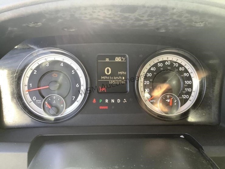 2014-ram-4500-bucket-truck-image-26