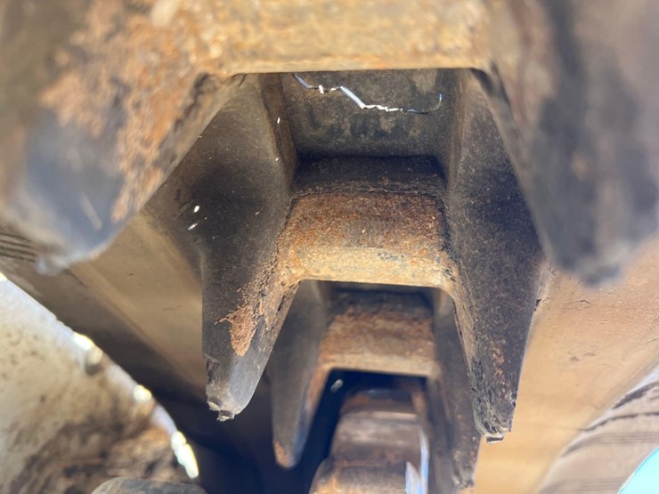 2019-bobcat-t450-image-12