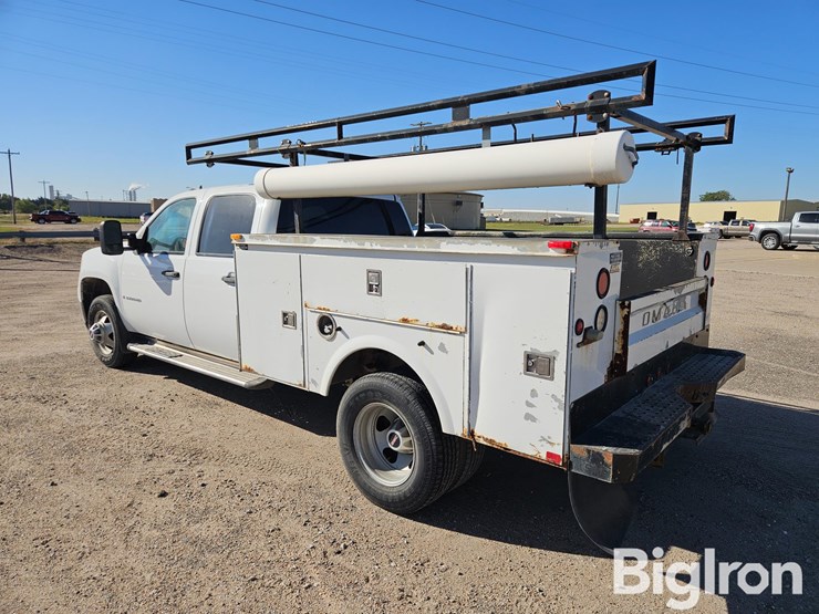 2009-gmc-sierra-3500-image-7