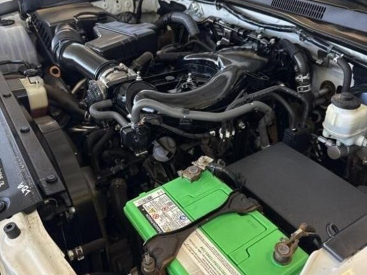 2017-toyota-tacoma-image-13