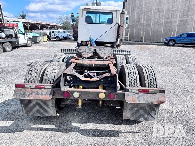 1993-mack-ch613-image-11