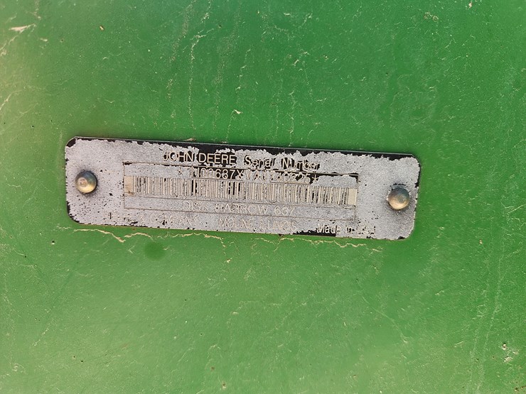 2010-john-deere-637-image-5