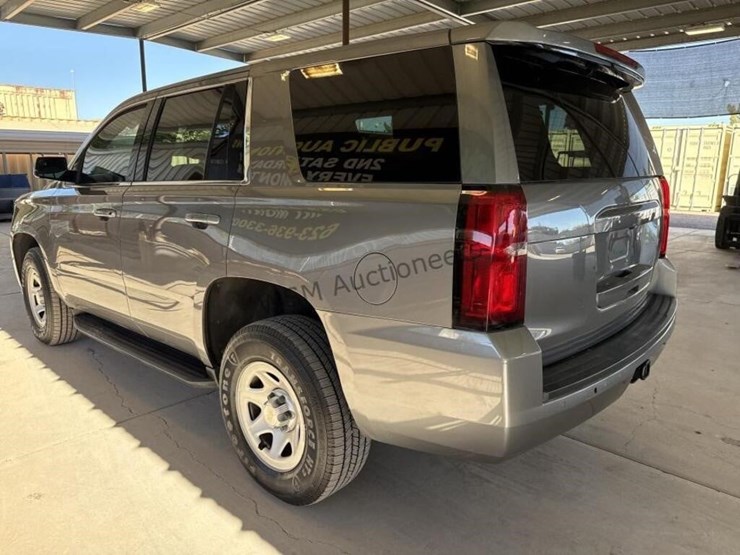 2020-chevrolet-tahoe-image-5