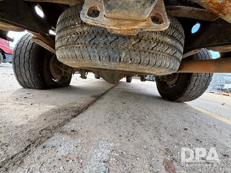 2009-chevrolet-silverado-2500hd-image-34