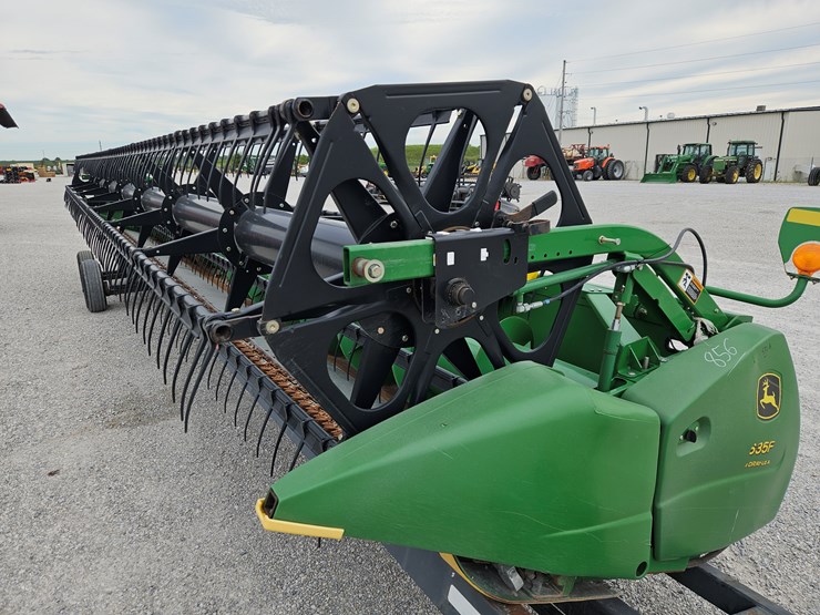 2009-john-deere-635f-image-2