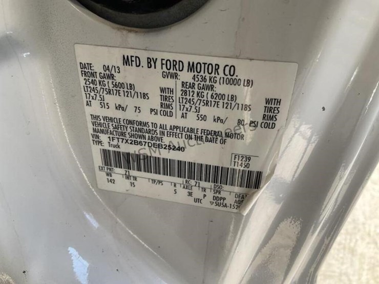 2013-ford-f250-image-15