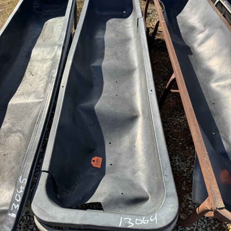 #13064 • Feed Trough