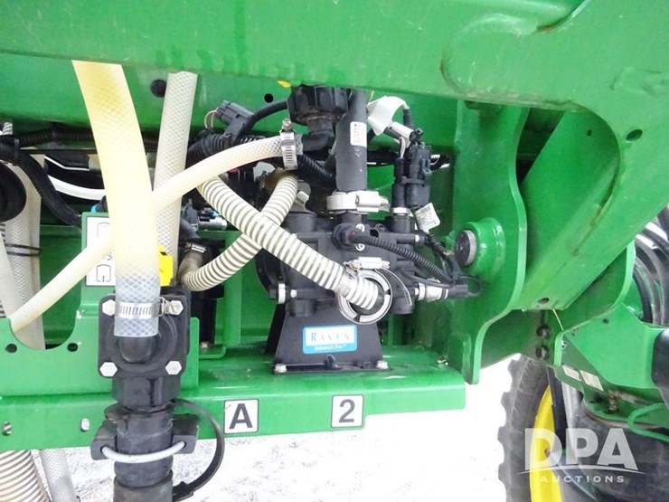 2021-john-deere-r4038-image-79