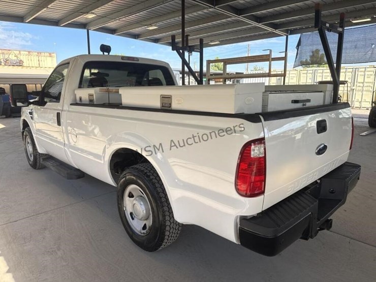 2010-ford-f250-image-5