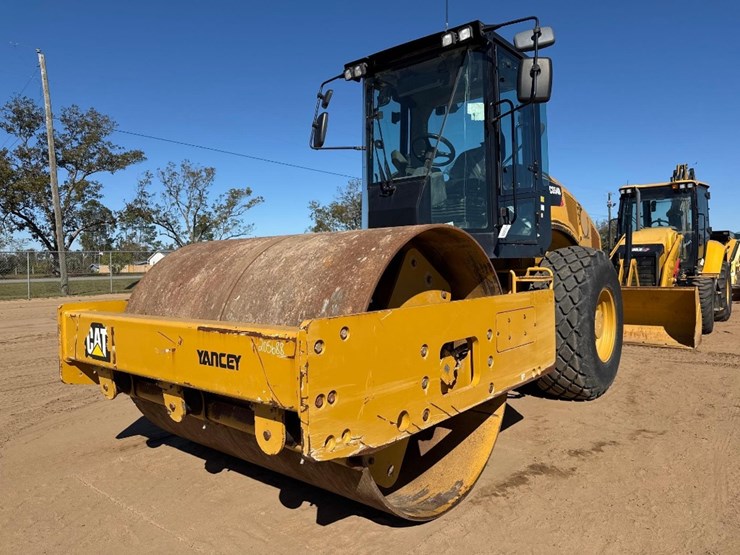 caterpillar-cs54b-image-2