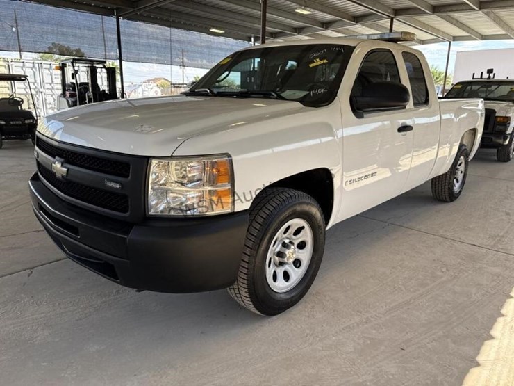 2009-chevrolet-silverado-1500-image-4