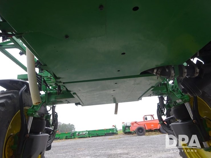 2022-john-deere-410r-image-63