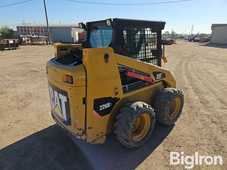 2013-caterpillar-226b3-image-5