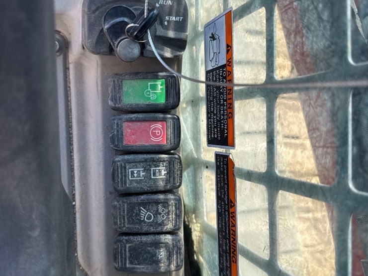 kubota-svl65-2-image-27