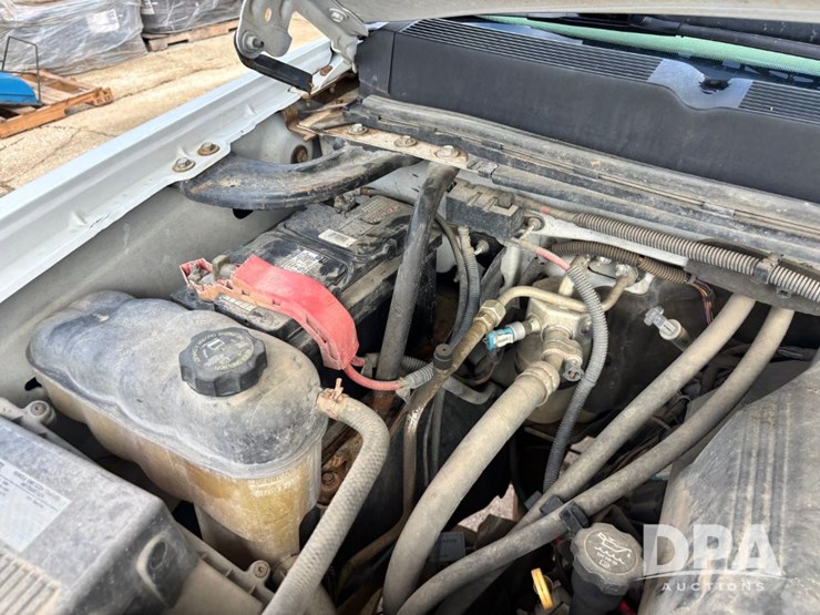 2009-chevrolet-silverado-2500hd-image-55