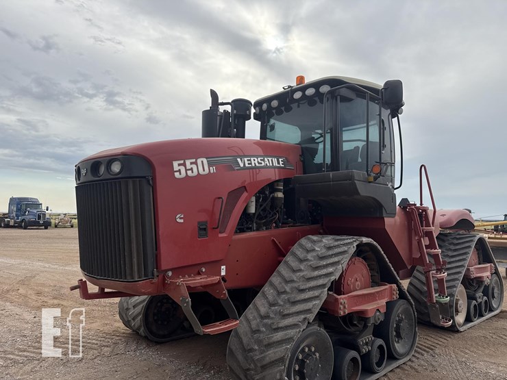 2014-versatile-550dt-image-1