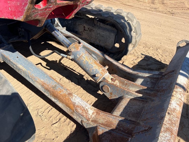 takeuchi-tb285-image-27